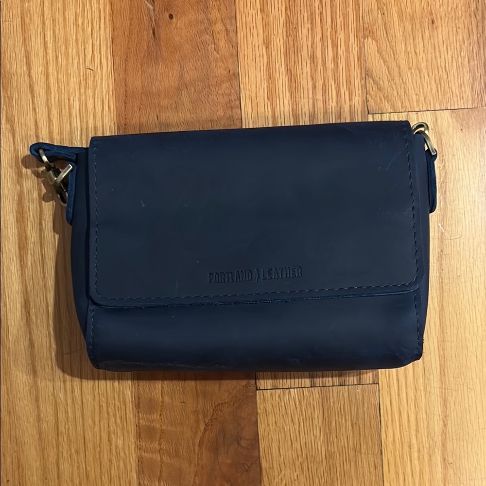 Portland Leather Blue Crossbody Bag with Flap Closure